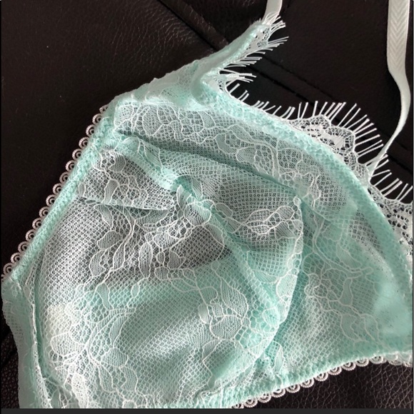 Free People Lace Bra. X-Small - Picture 2 of 6